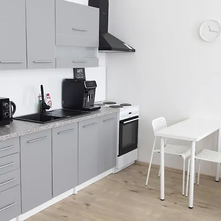 Fully Equipped 2 Near The Center Apartman *